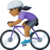 Facebook上的女子自行车运动：中等深色肤色emoji表情