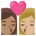 安卓系统里的亲吻: 女人女人中等肤色中等-浅肤色emoji表情