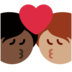 Twitter里的亲吻: 成人成人中等肤色较深肤色emoji表情