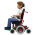 苹果系统里的坐电动轮椅的人：中等肤色emoji表情