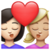 WhatsApp里的亲吻: 女人女人较浅肤色中等-浅肤色emoji表情